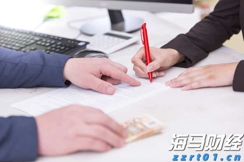 欧央行执委Cipollone：当前经济面临“复杂信号” 降息决策需更明确指引