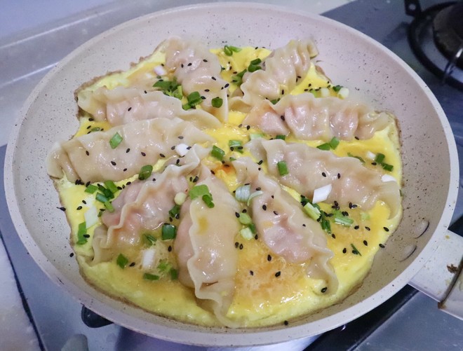 “秋冻”“贴秋膘”有讲究!专家回应秋季养生热门话题